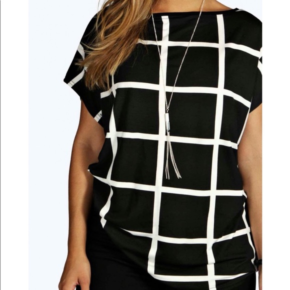 Boohoo Tops - Boohoo Plus Grid Print Oversize T-Shirt new